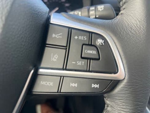 Used 2025 Toyota Sienna XLE w/ XLE Plus Package image 29