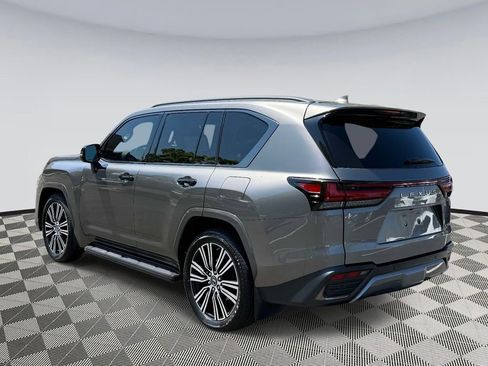 Used 2023 Lexus LX 600 4WD w/ Appearance Package image 4