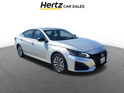 Used 2024 Nissan Altima 2.5 SV