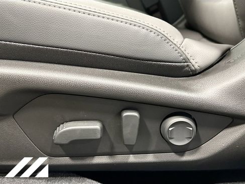 New 2026 Subaru Outback Limited AWD/4WD image 21