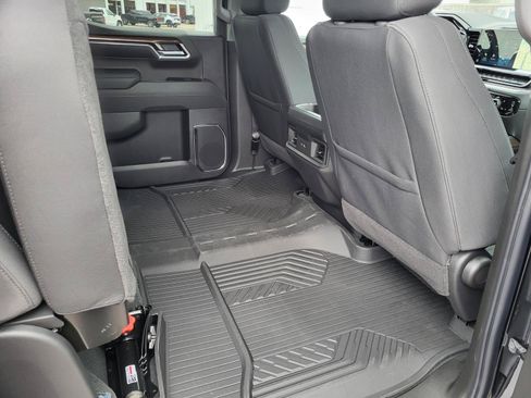 New 2026 Chevrolet Silverado 1500 LT Trail Boss w/ LPO, Dark Essentials Package AWD/4WD image 11