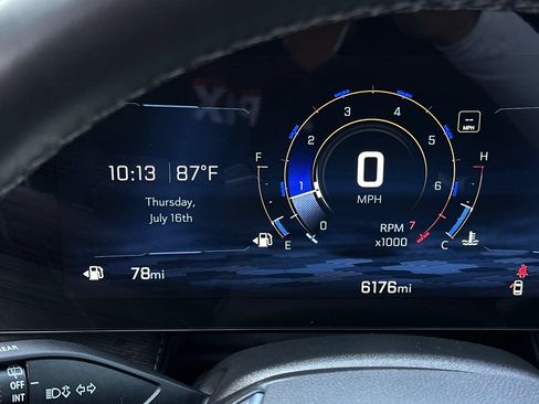 Used 2025 Chevrolet Equinox LT w/ Safety and Technology Package FWD image 33