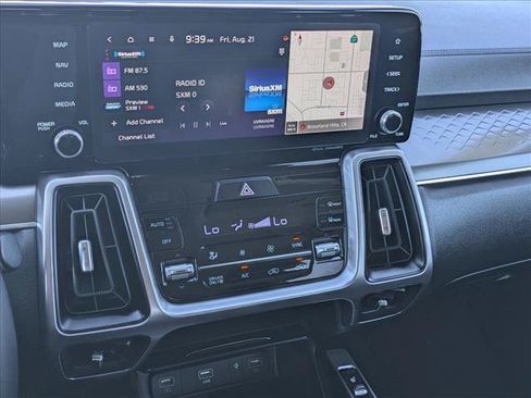 Used 2023 Kia Sorento EX FWD image 15