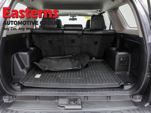 Used 2015 Toyota 4Runner Limited image 9