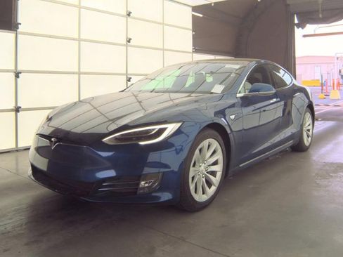 Used 2020 Tesla Model S Long Range Plus AWD/4WD image 1