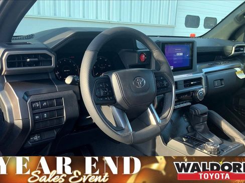 New 2025 Toyota Tacoma TRD Off-Road image 7