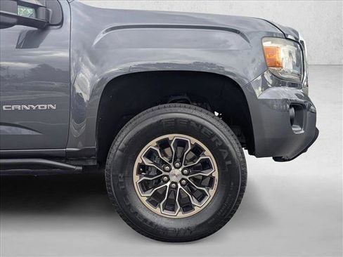 Used 2017 GMC Canyon SLE w/ SLE Convenience Package image 22
