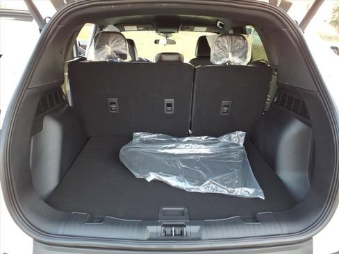 New 2026 Ford Escape ST-Line w/ Tech Pack #1 image 8