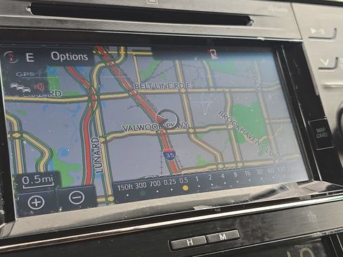 Used 2018 Toyota Avalon Limited w/ All Weather Liner Package image 18