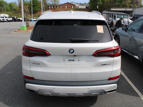 Used 2019 BMW X5 xDrive40i w/ Premium Package 2 AWD/4WD image 6