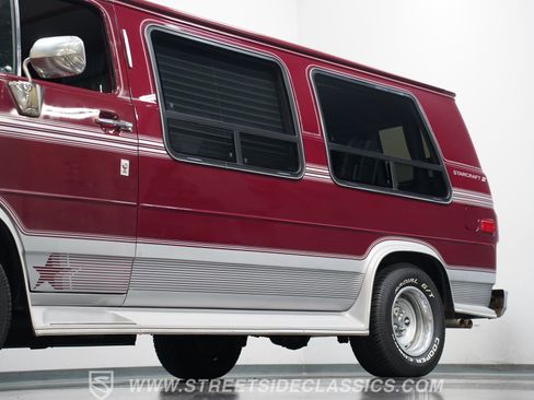 Used 1990 Chevrolet G20 image 20