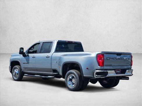 New 2026 Chevrolet Silverado 3500 LT w/ All Star Edition image 9