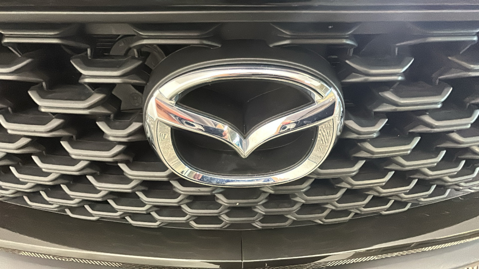 Used 2025 MAZDA CX-50 AWD 2.5 S w/ Preferred Package image 9