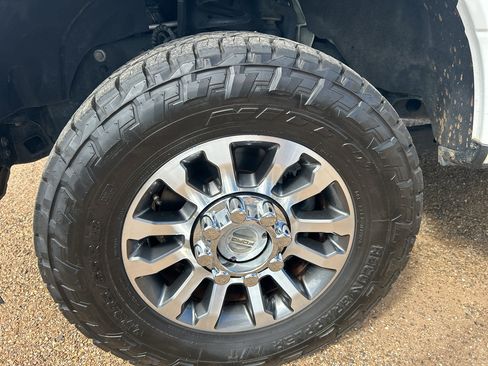 Used 2020 Ford F250 Lariat w/ Lariat Value Package AWD/4WD image 10