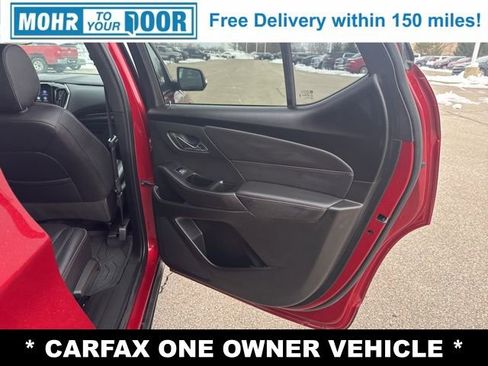 Used 2023 Chevrolet Traverse RS w/ LPO, Floor Liner Package image 27
