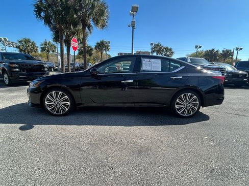 Used 2023 Nissan Altima 2.5 SL image 4