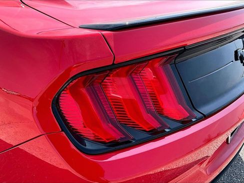 Used 2019 Ford Mustang Coupe w/ Equipment Group 101A image 40