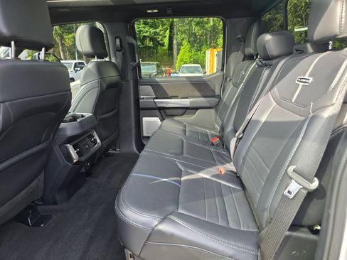 Used 2025 Ford F350 Platinum AWD/4WD image 17