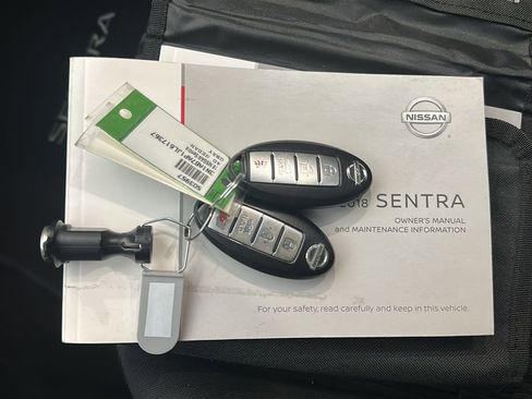 Used 2018 Nissan Sentra SV image 27