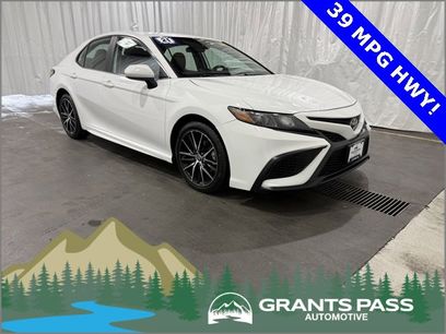 Used 2021 Toyota Camry SE