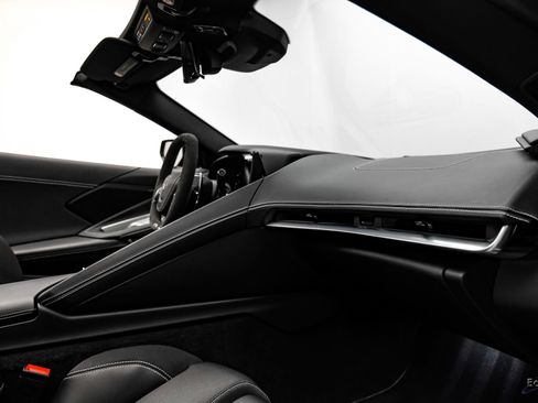 Used 2025 Chevrolet Corvette Z06 image 58