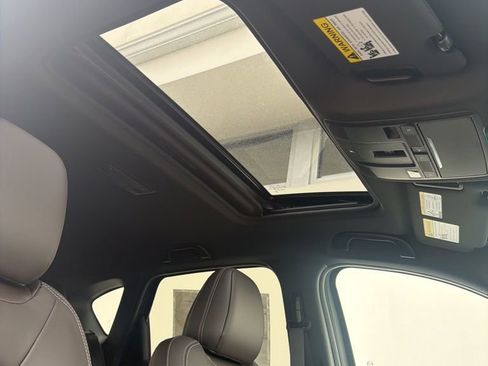 New 2025 MAZDA CX-5 Signature image 23