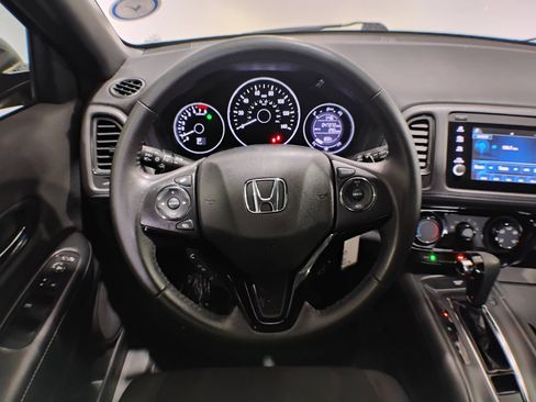 Used 2021 Honda HR-V Sport image 30