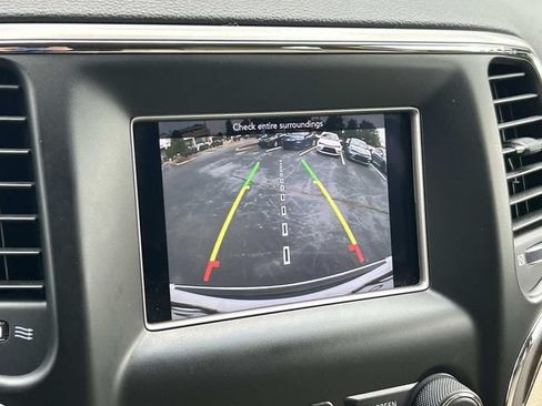 Used 2018 Jeep Grand Cherokee Limited w/ Trailer Tow Group IV AWD/4WD image 27