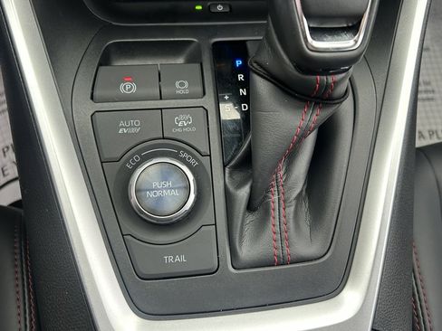 Used 2023 Toyota RAV4 XSE image 20