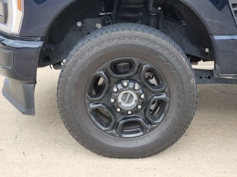 Used 2024 Ford F250 XL w/ STX Appearance Package AWD/4WD image 10
