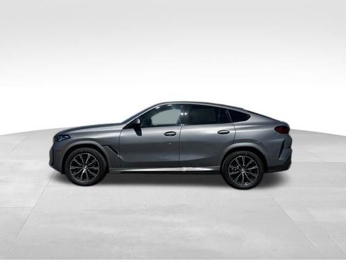 New 2026 BMW X6 xDrive40i image 2