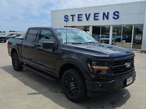 Used 2025 Ford F150 XLT w/ Equipment Group 301A Standard AWD/4WD image 3