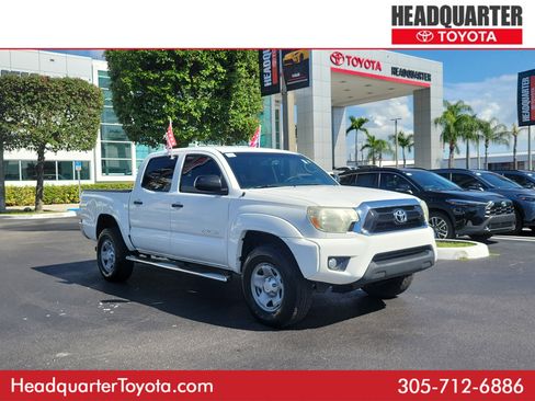 Used 2013 Toyota Tacoma PreRunner image 1