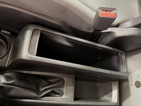 Used 2015 Chevrolet City Express LS image 16