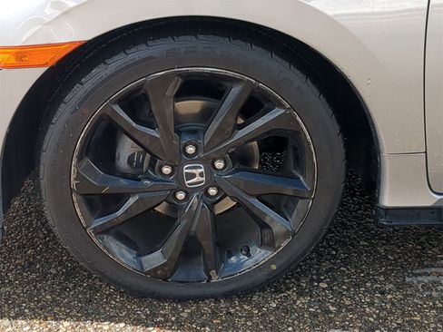 Used 2019 Honda Civic Sport image 21