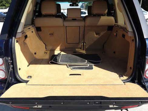 Used 2012 Land Rover Range Rover HSE AWD/4WD image 41