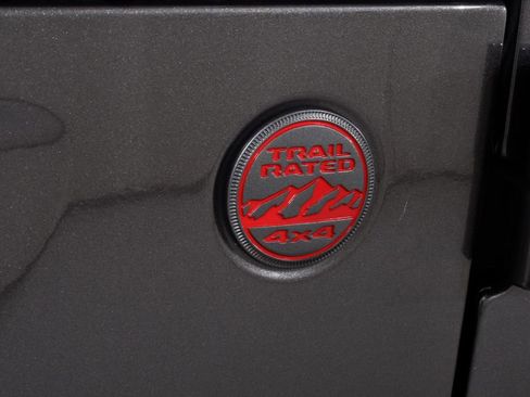 Used 2018 Jeep Wrangler Unlimited Rubicon AWD/4WD image 22
