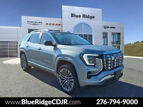 Used 2026 GMC Terrain Denali AWD/4WD image 1