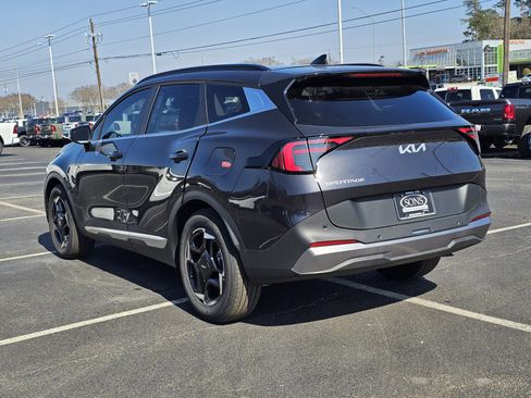New 2026 Kia Sportage EX w/ EX Panorama Roof Package image 12