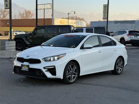 Used 2019 Kia Forte S FWD image 3