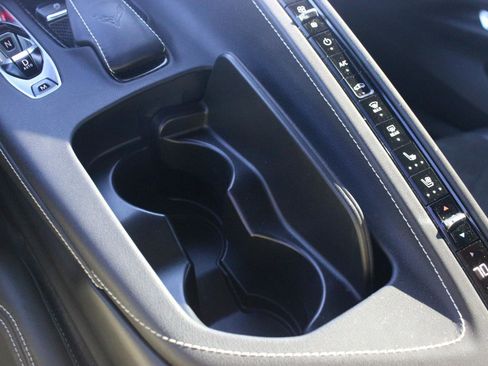 Used 2022 Chevrolet Corvette Stingray Preferred Conv w/ Z51 Performance Package image 27