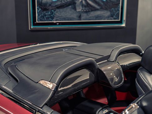 Used 2019 Rolls-Royce Dawn image 3