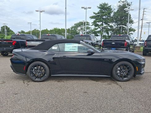 New 2025 Ford Mustang GT Premium image 8