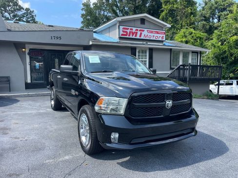 Used 2013 RAM 1500 Express RWD image 4
