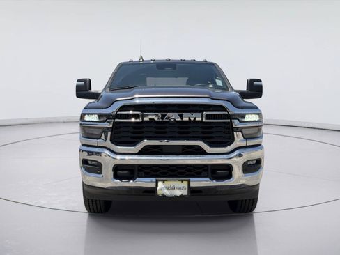 Used 2025 RAM 2500 Tradesman AWD/4WD image 2