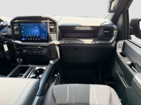 Used 2024 Ford F150 STX AWD/4WD image 17