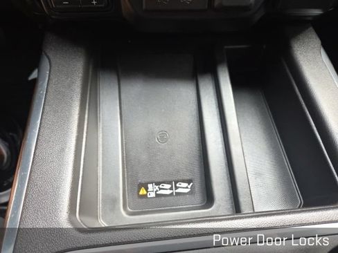 Used 2019 GMC Sierra 1500 SLT w/ SLT Convenience Package AWD/4WD image 45