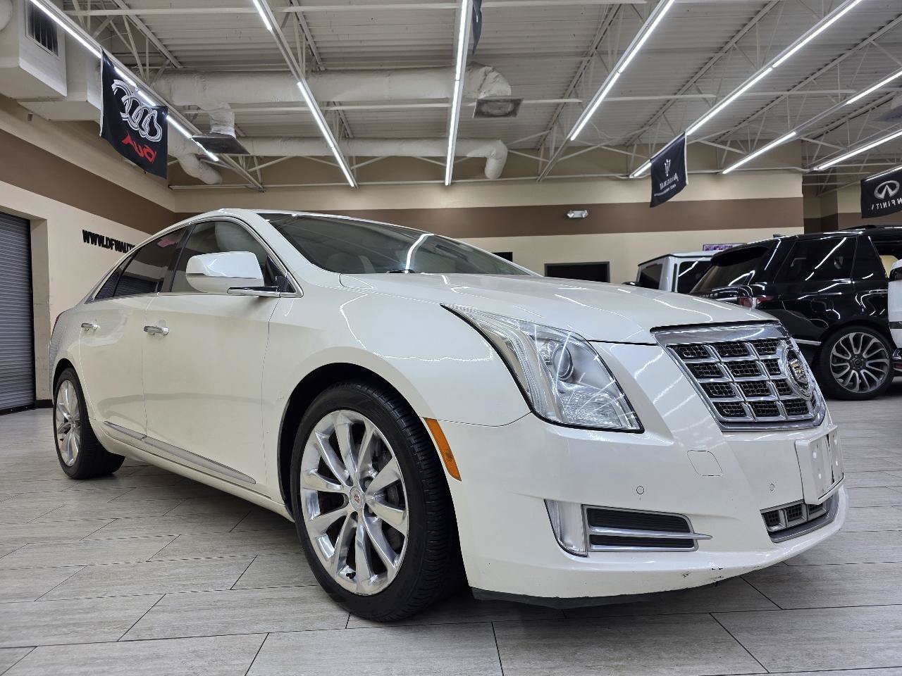 Used 2013 Cadillac XTS Luxury FWD image 5