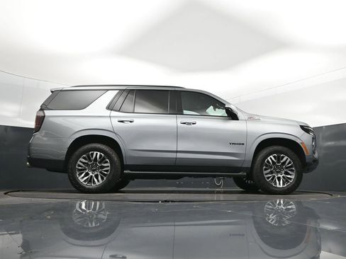 Used 2025 Chevrolet Tahoe Z71 AWD/4WD image 45