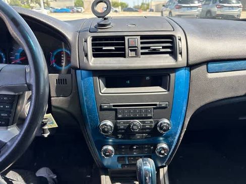 Used 2010 Ford Fusion Sport FWD image 18